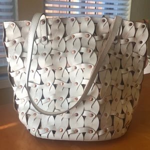 White/rose gold leather shoulder bag